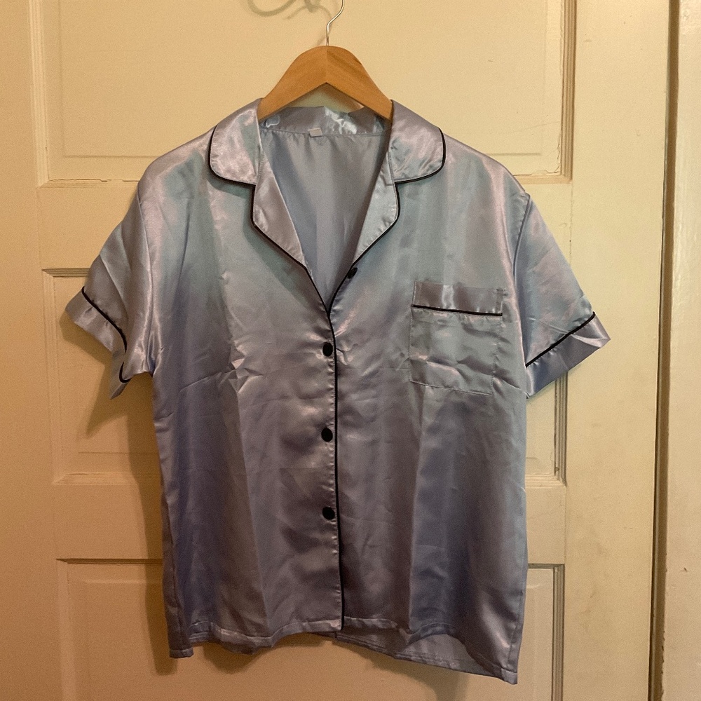 NWOT Contrast Piping Satin PJ Set / Pajama Set